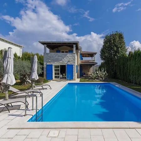 Feniks By Interhome *