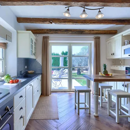 Villa Feniks By Interhome